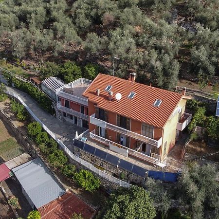 Agriturismo La Rocca San Bartolomeo Al Mare Exterior foto